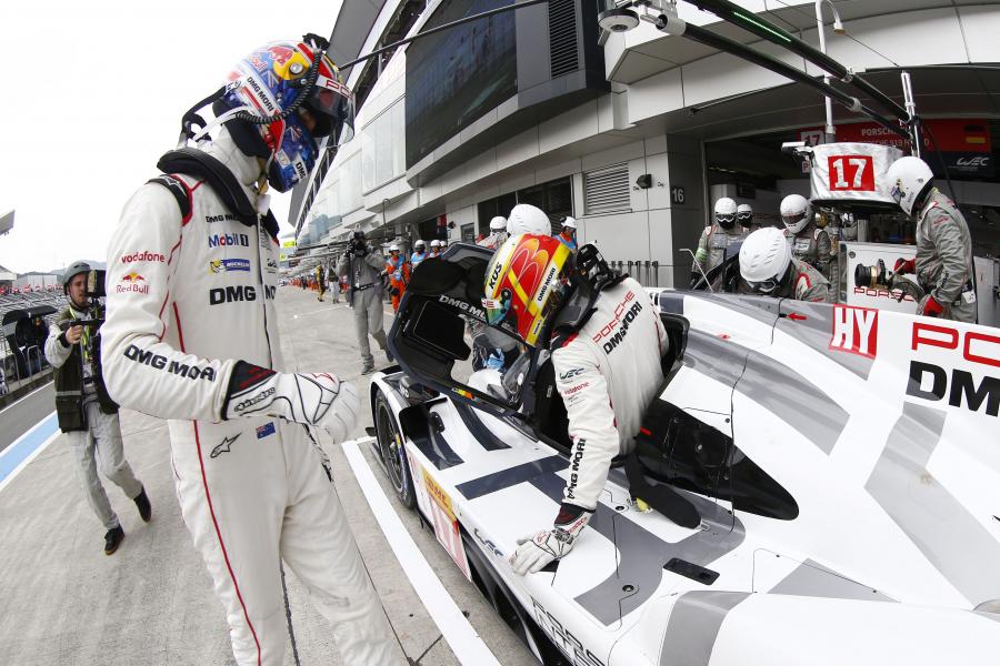  Porsche 919 Hybrid 2015 года  (фото 330 из 481)